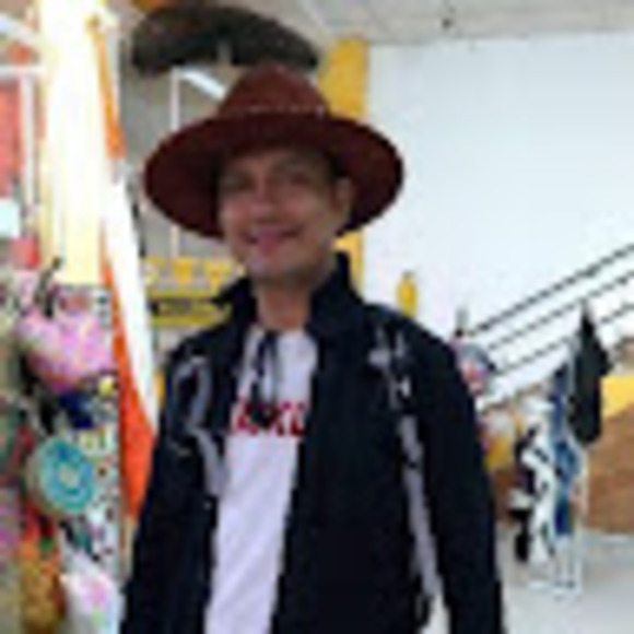 lambdaniel76